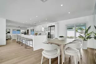 699 NE 70th St, Boca Raton, FL 33487 - Photo 21