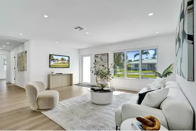 699 NE 70th St, Boca Raton, FL 33487 - Photo 7