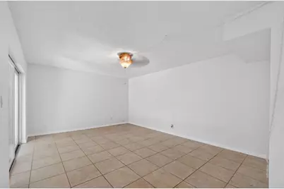 9110 SW 22nd Ct, Unit #D-4, Davie, FL 33324 - Photo 13