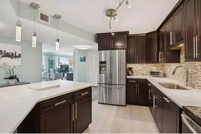 3000  Holiday Dr, Unit #506, Fort Lauderdale, FL 33316 - Photo 3