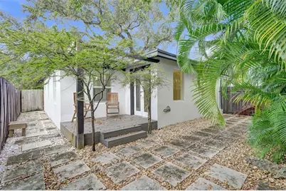 1125 SW 15th Ter, Fort Lauderdale, FL 33312 - Photo 1