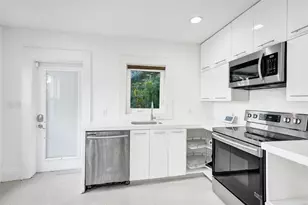 1125 SW 15th Terrace, Fort Lauderdale, FL 33312 - Photo 13