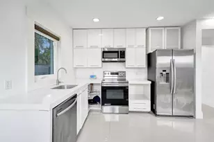 1125 SW 15th Terrace, Fort Lauderdale, FL 33312 - Photo 11