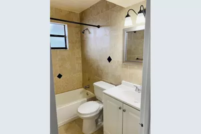 10046  Winding Lake Rd, Unit #203, Sunrise, FL 33351 - Photo 7