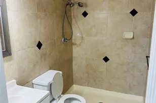 10046 Winding Lake Rd, Sunrise, FL 33351 - Photo 25