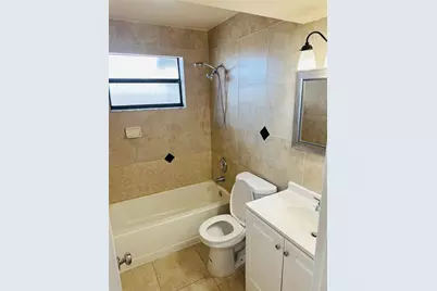 10046  Winding Lake Rd, Unit #203, Sunrise, FL 33351 - Photo 31