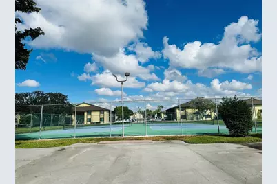 10046  Winding Lake Rd, Unit #203, Sunrise, FL 33351 - Photo 21