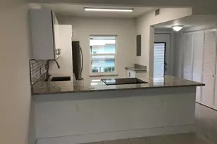 7600 NW 4th Pl, Margate, FL 33063 - Photo 7