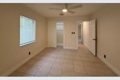 1621-1623 NE 16th Ter, Fort Lauderdale, FL 33305 - Photo 19