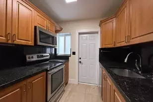 1621-1623 NE 16th Terrace, Fort Lauderdale, FL 33305 - Photo 23