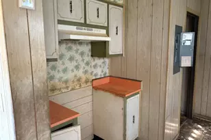 2129 NW 59th St, Miami, FL 33142 - Photo 9