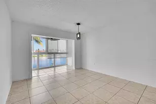 2851 E Sunrise Lakes Dr Unit, Sunrise, FL 33322 - Photo 17