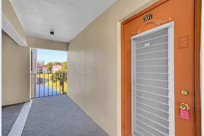 2851 E Sunrise Lakes Dr, Unit #307, Sunrise, FL 33322 - Photo 5