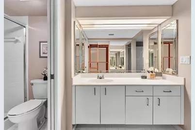 7512 N Devon Dr, Unit #210, Tamarac, FL 33321 - Photo 19