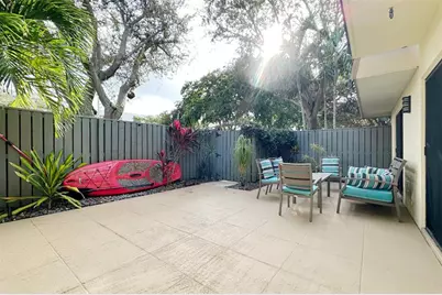 1700  Embassy Dr, Unit #504, West Palm Beach, FL 33401 - Photo 27