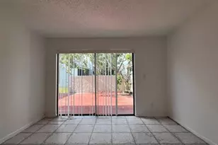 2609 N 40th Ave, Hollywood, FL 33021 - Photo 9