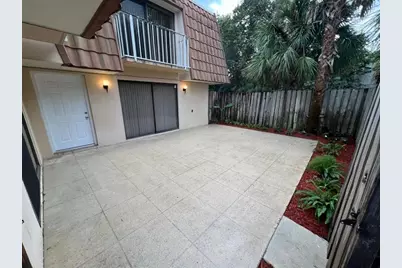 849  Blue Ridge Cir, West Palm Beach, FL 33409 - Photo 13