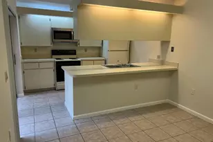 849 Blue Ridge Cir, West Palm Beach, FL 33409 - Photo 15