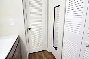 4121 Stirling Rd, Dania Beach, FL 33314 - Photo 17