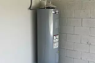 4021 SW 35th St SW, Lehigh Acres, FL 33976 - Photo 21