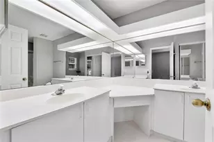 9664 Royal Palm Blvd, Coral Springs, FL 33065 - Photo 23