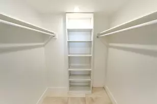 4800 Bayview Dr, Fort Lauderdale, FL 33308 - Photo 19