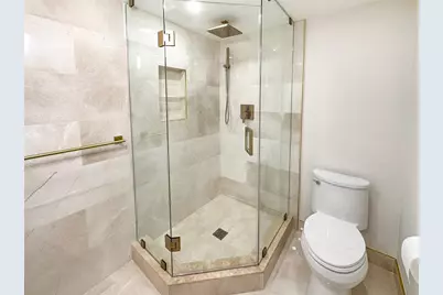 4800  Bayview Dr, Unit #503, Fort Lauderdale, FL 33308 - Photo 13