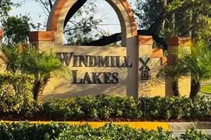 8657 SW 5th St, Pembroke Pines, FL 33025 - Photo 1