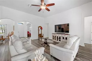 2390 SW Salmon Rd, Port Saint Lucie, FL 34953 - Photo 15