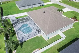 2390 SW Salmon Rd, Port Saint Lucie, FL 34953 - Photo 43