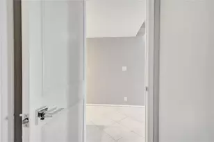 1150 Hillsboro Mile, Hillsboro Beach, FL 33062 - Photo 11