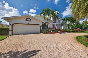 3851 NE 26th Ave, Lighthouse Point, FL 33064 - Photo 3