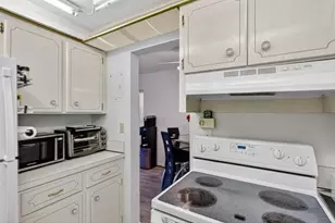 418 S Cypress Rd, Pompano Beach, FL 33060 - Photo 13