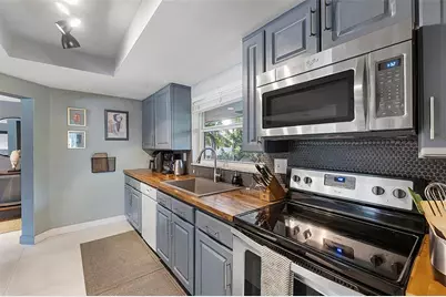 5260 NE 17th Ter, Fort Lauderdale, FL 33334 - Photo 5