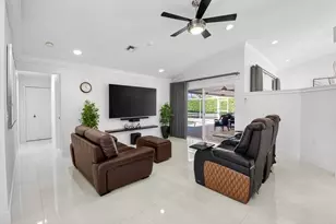 6707 Blue Bay Cir, Lake Worth, FL 33467 - Photo 15