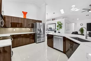 6707 Blue Bay Cir, Lake Worth, FL 33467 - Photo 23