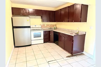 2625 NW 60th Way, Sunrise, FL 33313 - Photo 7