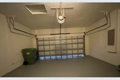 1156  Chinaberry Dr, Weston, FL 33327 - Photo 39