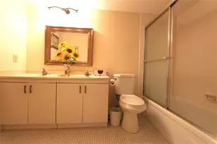 3201 Portofino Point, Coconut Creek, FL 33066 - Photo 17