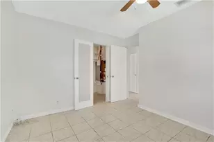 2708 NW 52nd St, Tamarac, FL 33309 - Photo 15