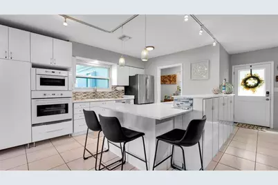 935  Nautilus Isle, Dania Beach, FL 33004 - Photo 13