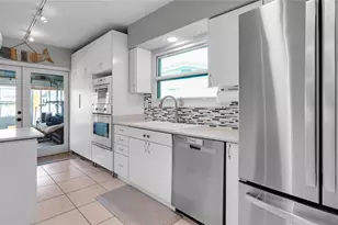 935 Nautilus Isle, Dania Beach, FL 33004 - Photo 17