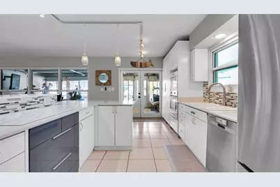 935  Nautilus Isle, Dania Beach, FL 33004 - Photo 15