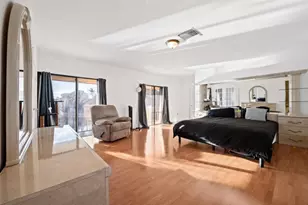 15442 Kippford Ct, Miami Lakes, FL 33014 - Photo 11