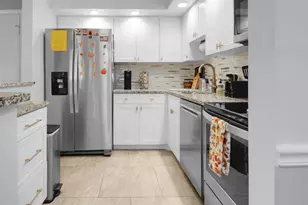 7194 Ashmont Cir, Fort Lauderdale, FL 33321 - Photo 19