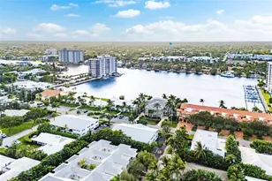 301 Venetian Dr, Delray Beach, FL 33483 - Photo 41