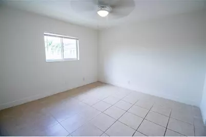 1727  Liberty Street, Unit #13, Hollywood, FL 33020 - Photo 7