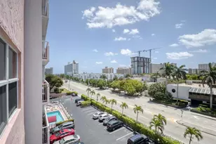 3201 NE 14th Street Cswy Unit, Pompano Beach, FL 33062 - Photo 17