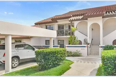 6040 SE Martinique Dr, Unit #201, Stuart, FL 34997 - Photo 39