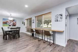 8880 SW 49th St, Cooper City, FL 33328 - Photo 11